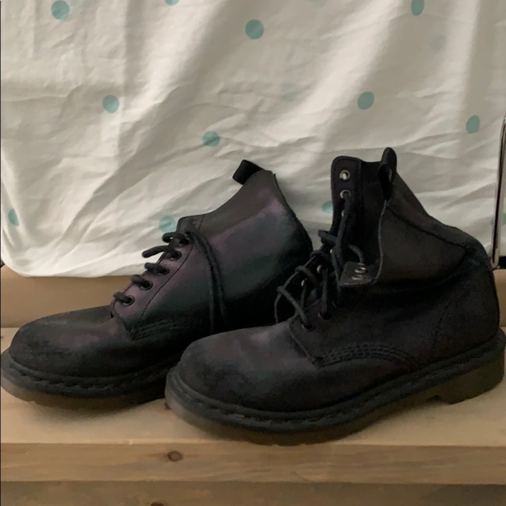 Dr Marten black boots